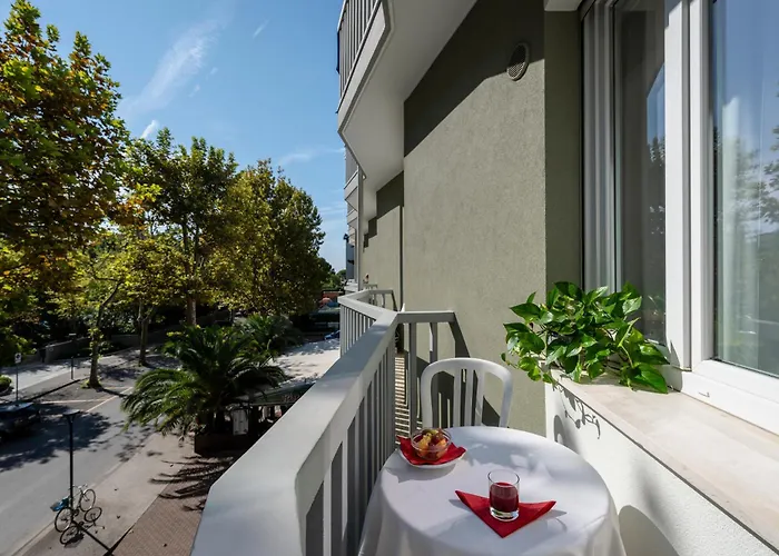 Pineda Отель 2*